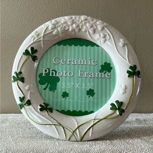 White and Green Ceramic Photo Frame fits a 3.5 X 3.5 photo New